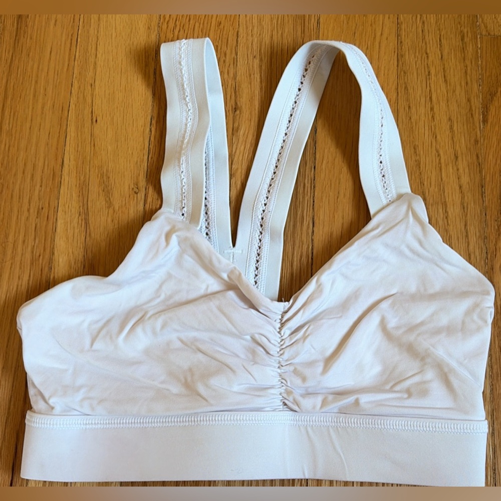 Women's White Lace Trim Bra